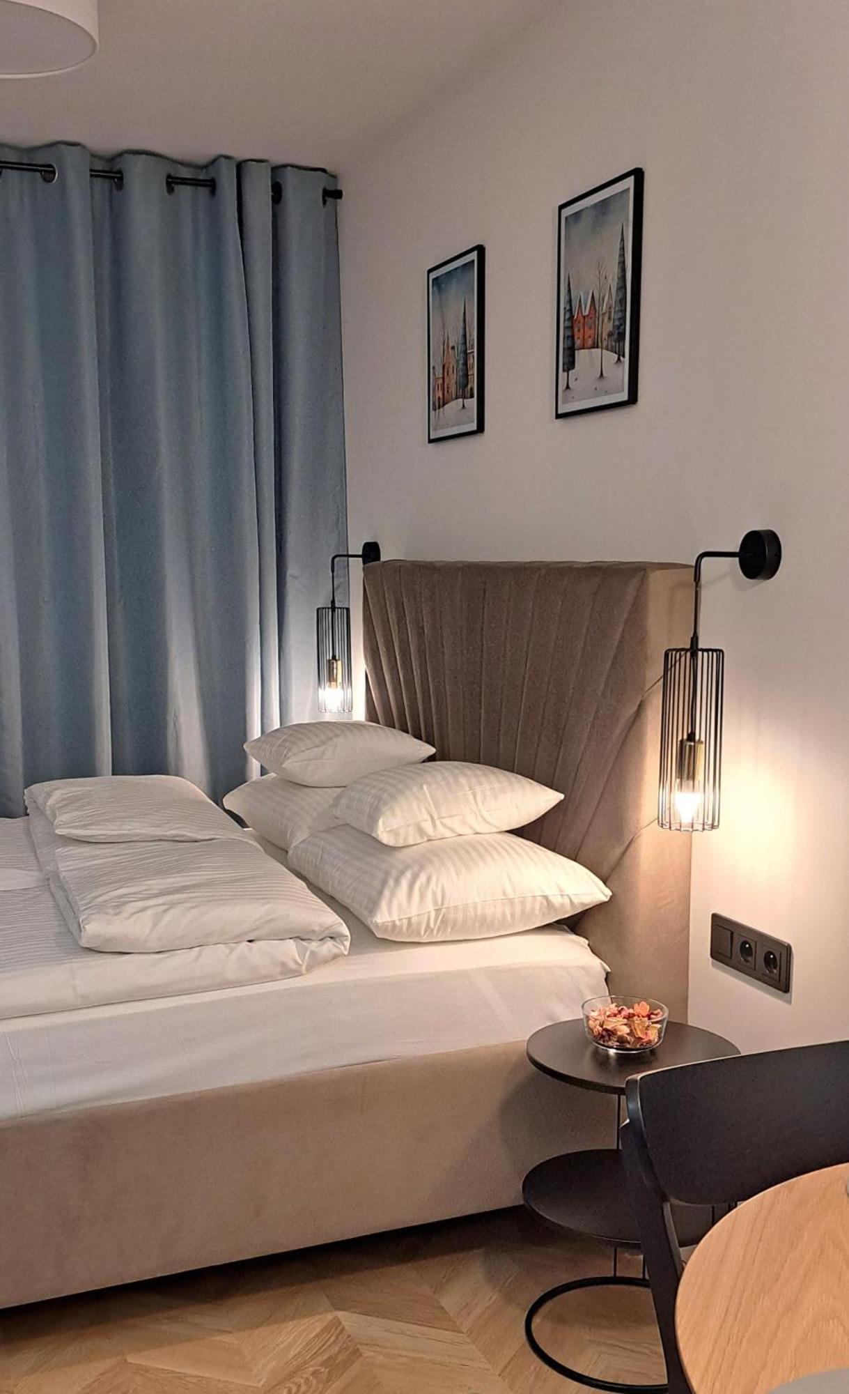 Falcon Apartment Center 4 Metro Swietokrzyska Варшава Экстерьер фото