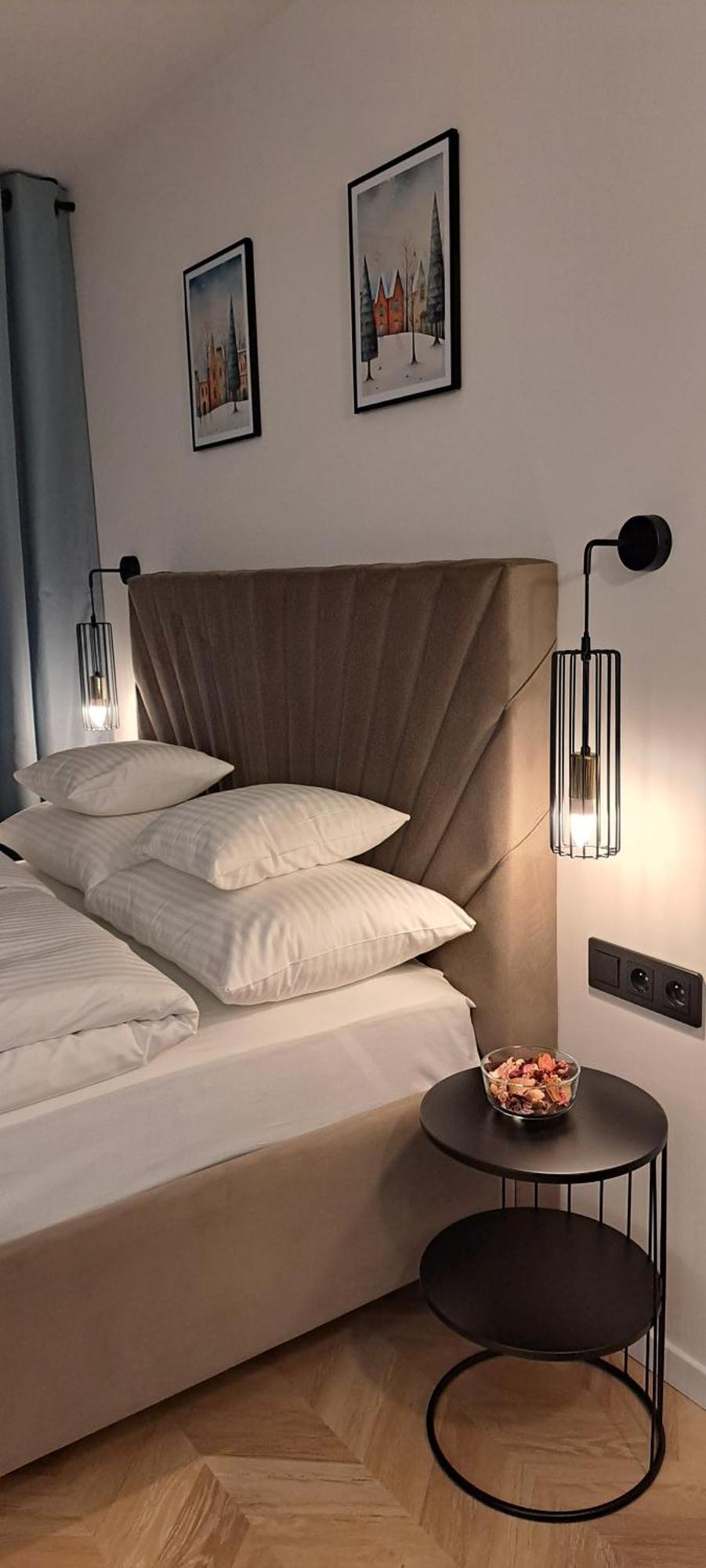 Falcon Apartment Center 4 Metro Swietokrzyska Варшава Экстерьер фото