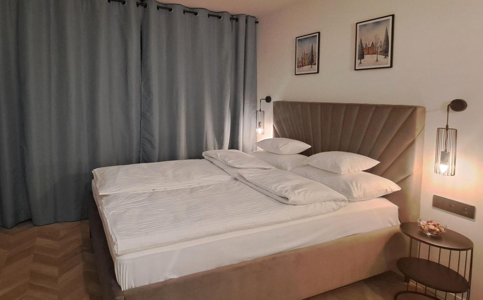 Falcon Apartment Center 4 Metro Swietokrzyska Варшава Экстерьер фото
